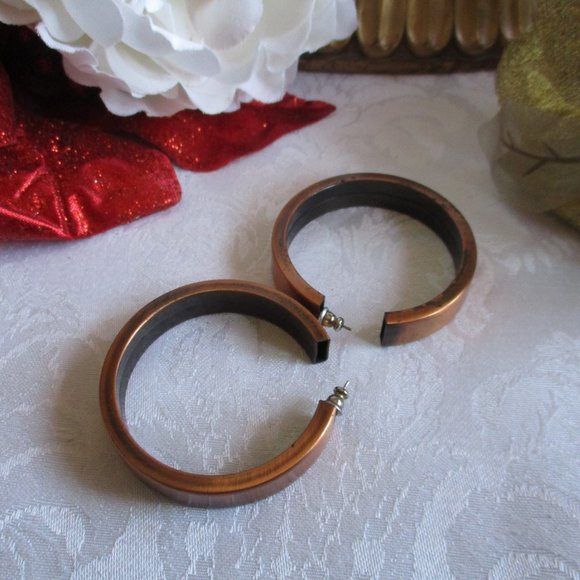๐ BRONZE VINTAGE HOOPS ๐ - Picture 3 of 11